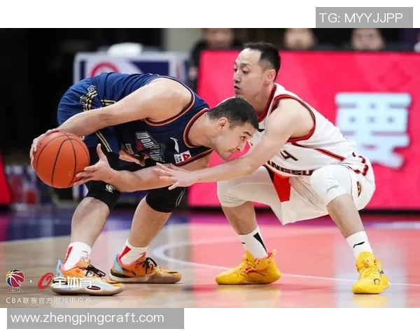 南京篮球队防守表现分析与改进建议探讨